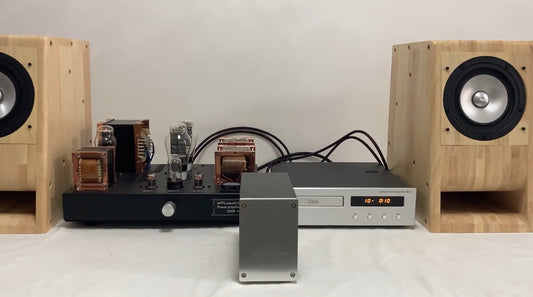 The Cantonese song "The Love Riverside" from 300B tube power amplifier + CD player + passive preamplifier + IWISTAO 6.5 inches full range labyrinth speaker
