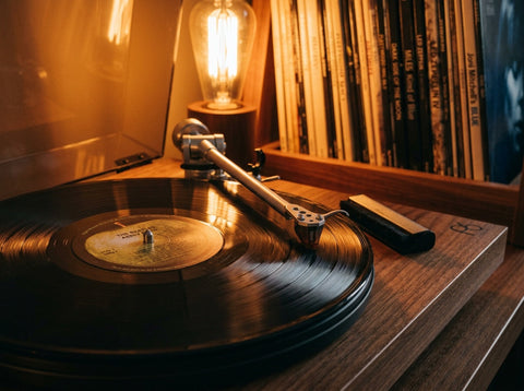 The History of HiFi Audio: A Journey Through Sonic Excellence