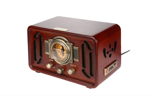 Radio and the Emergence of a Synchronized World