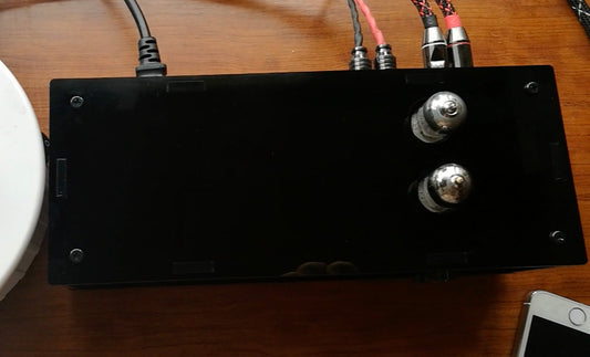 Video Demo: IWISTAO Tube Preamplifier Matisse Circuit 2x6N3 PMMA Casing Black Piano Paint Musical Flavor HIFI