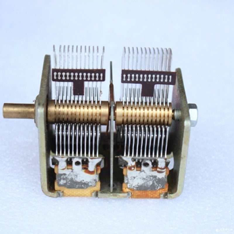 Lot De 2 Condensateurs Variables 365pF – Total 730pF, Testés, Pour Projets Radio HF